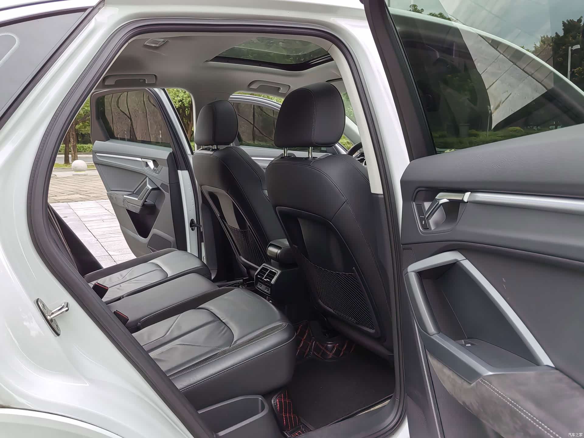 Audi Q3, 2021 16