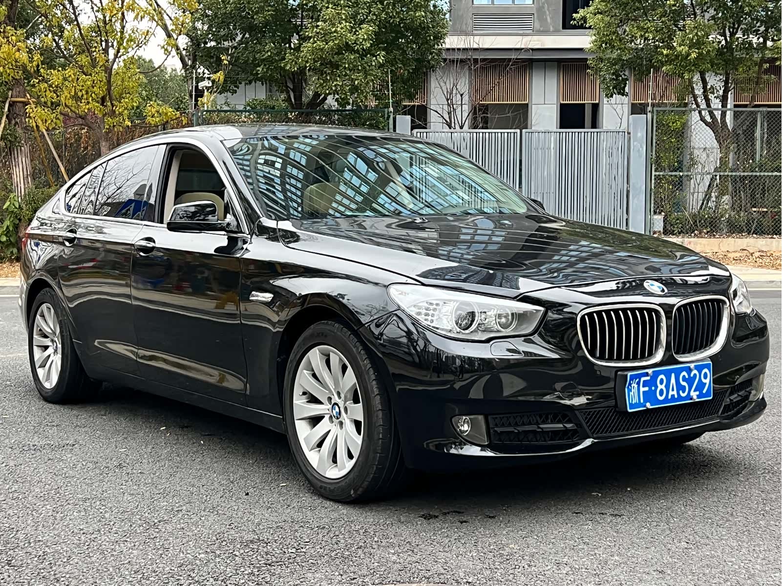 BMW 5 Series, 2010 3