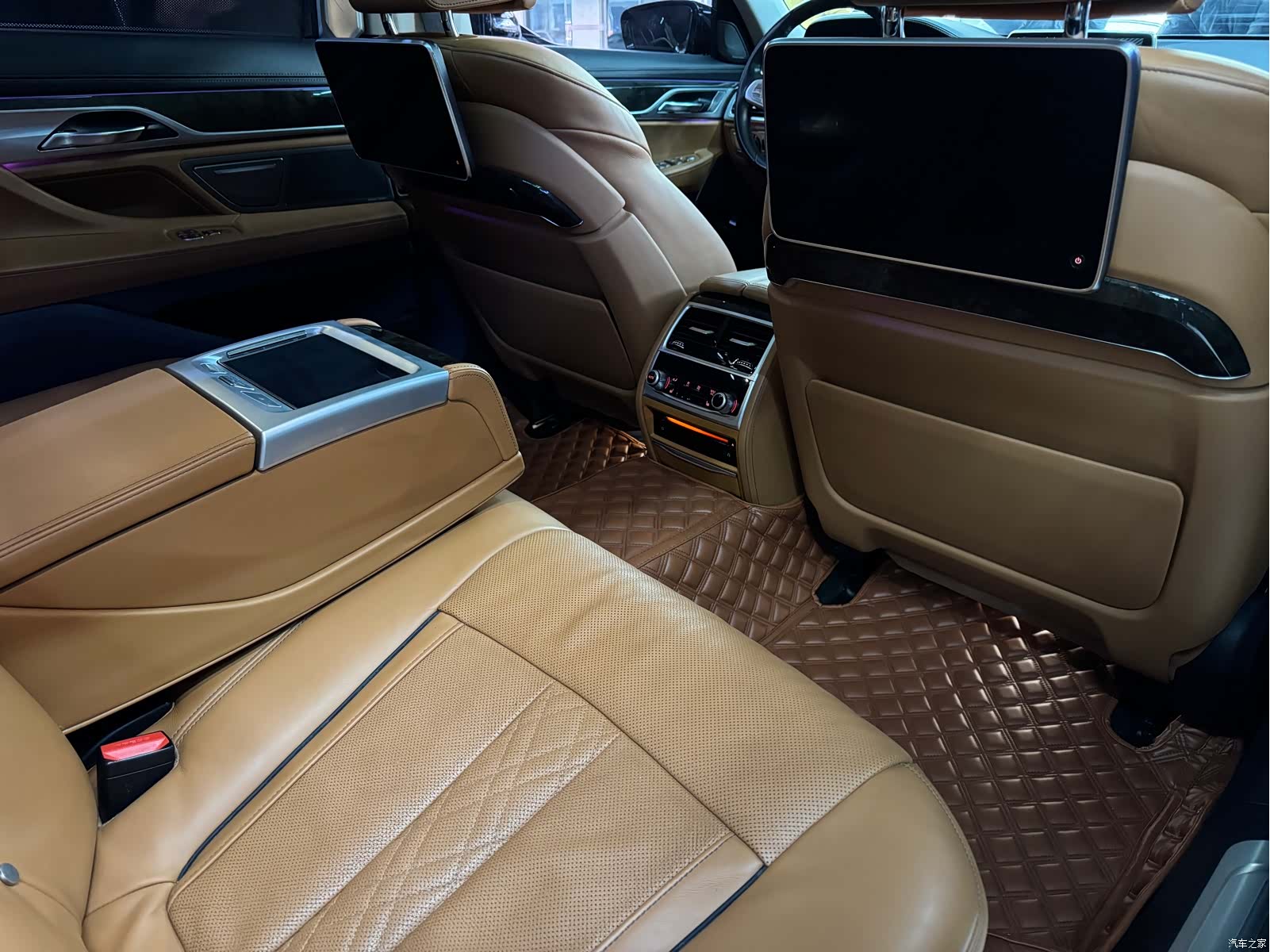 BMW 7 Series, 2017 16