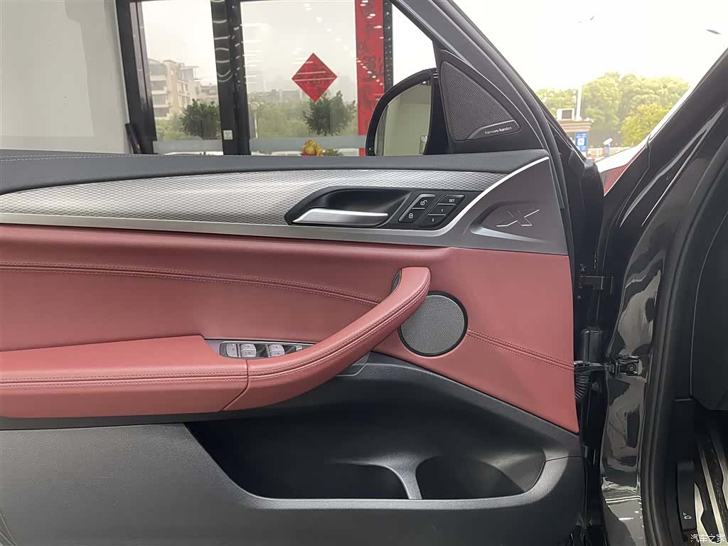 BMW X4, 2021 12