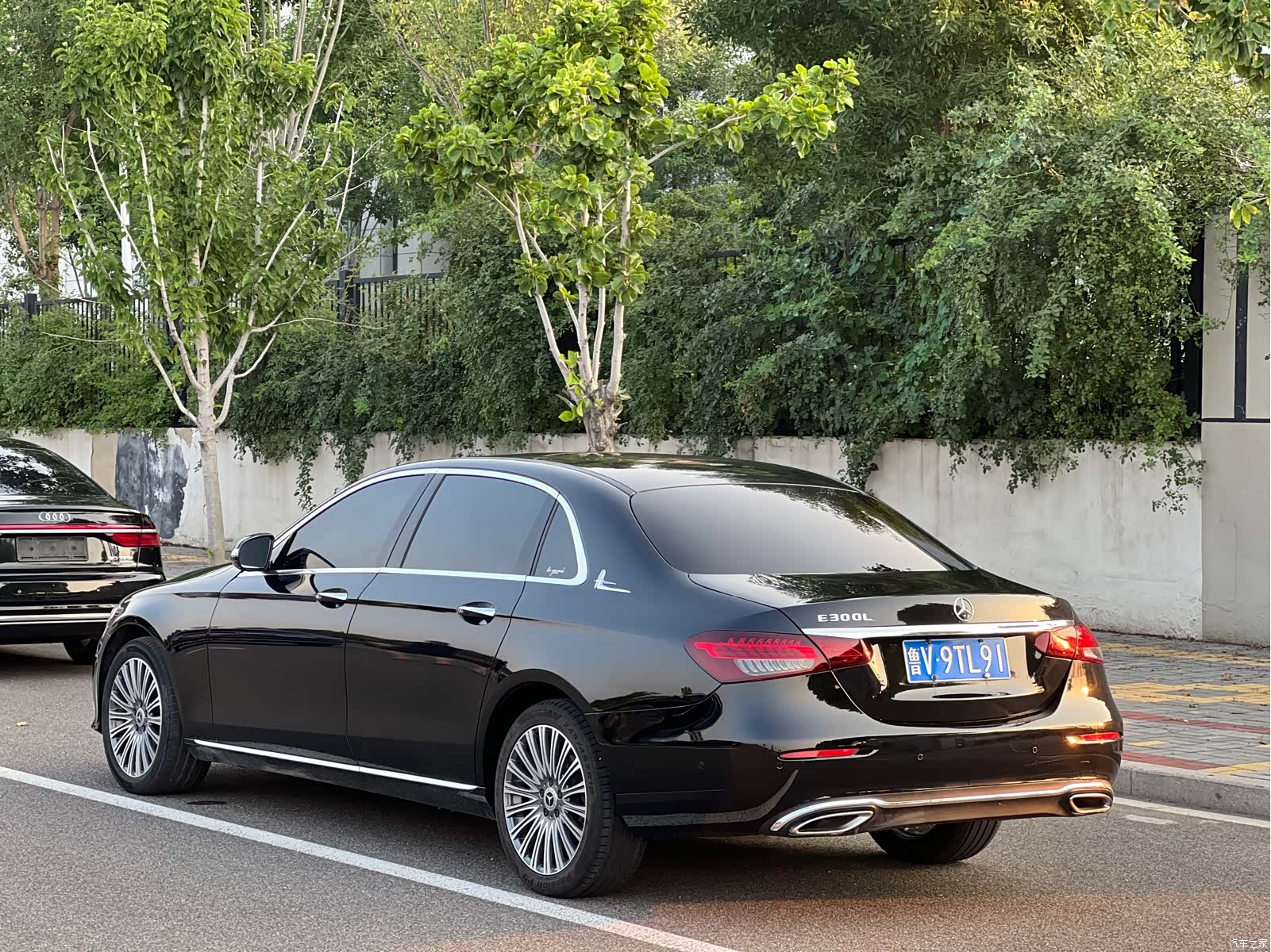Mercedes-Benz E-Class, 2019 4