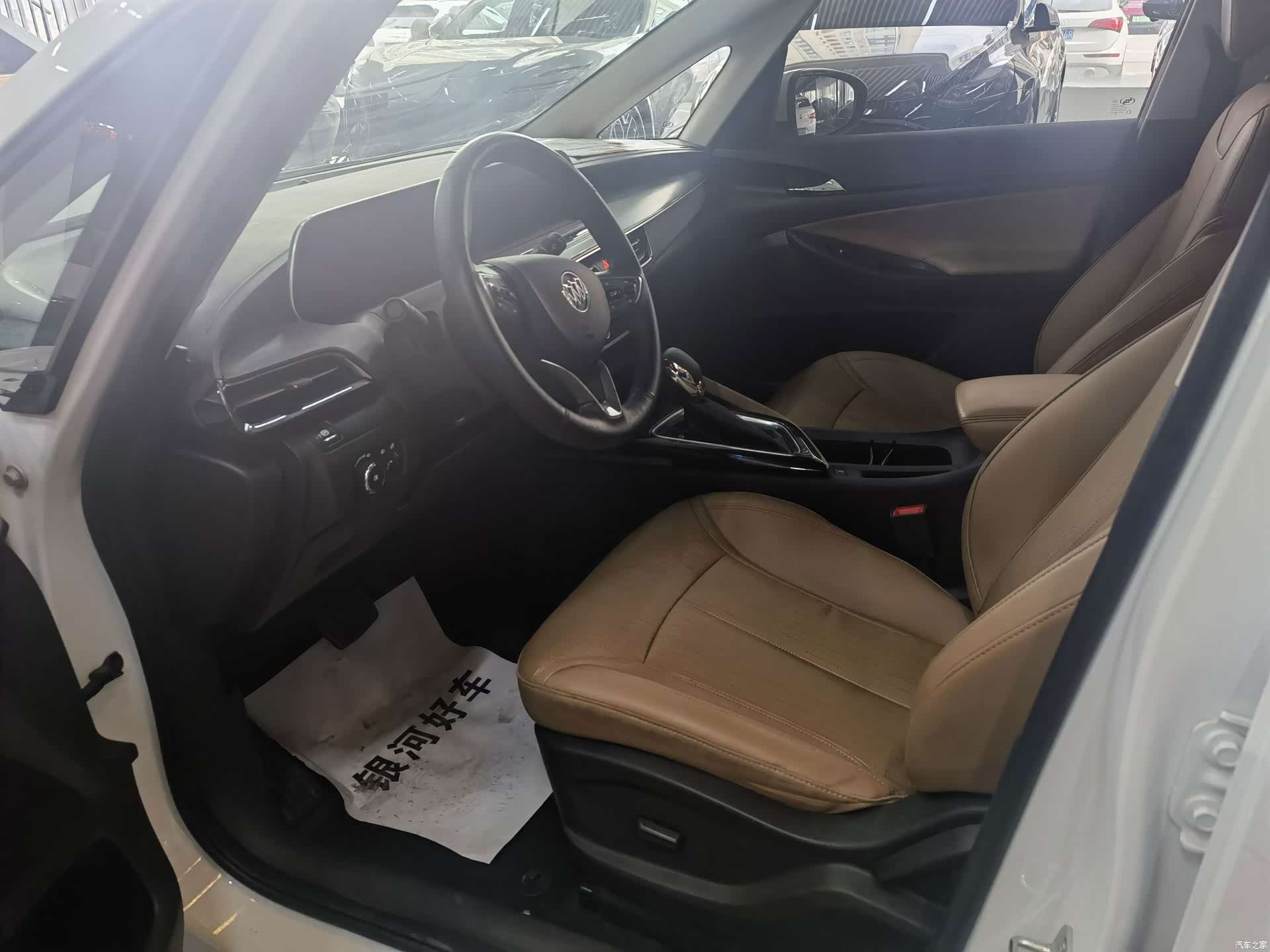 Buick GL6, 2022 10