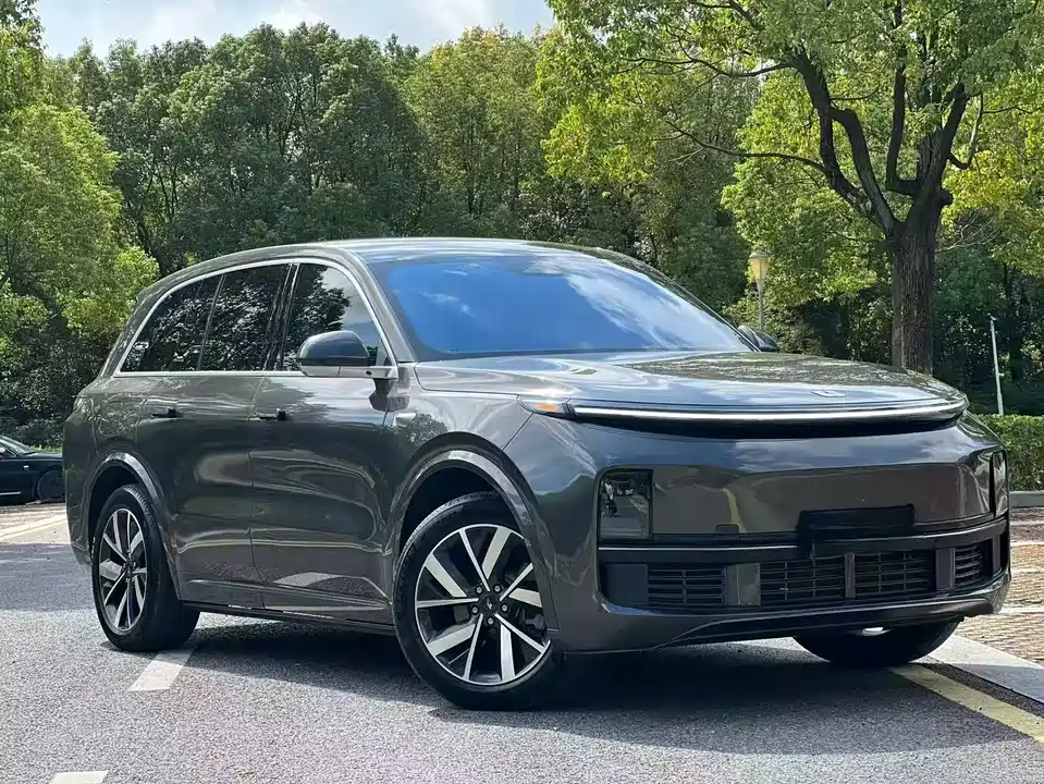 Li Auto Ideal L8