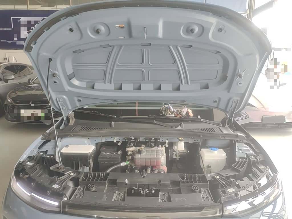 Leapmotor B01, 2025 20