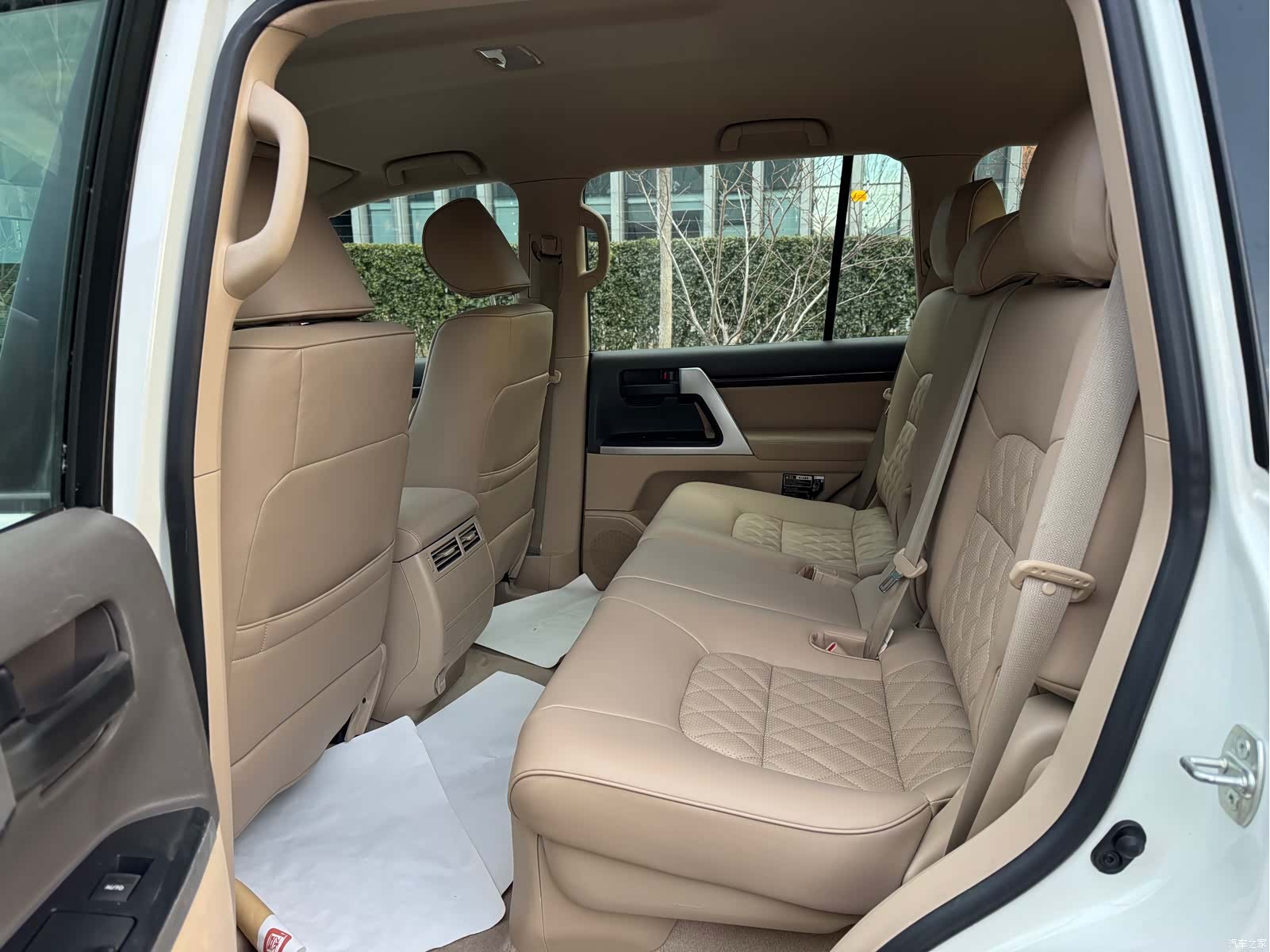 Toyota Land Cruiser, 2016 17
