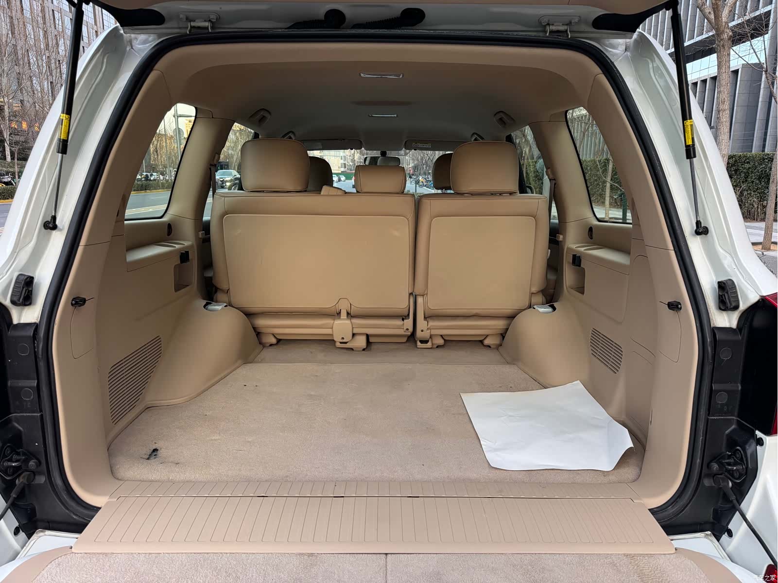 Toyota Land Cruiser, 2016 19