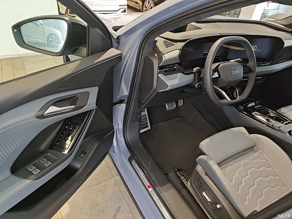 Audi e-tron, 2025 16
