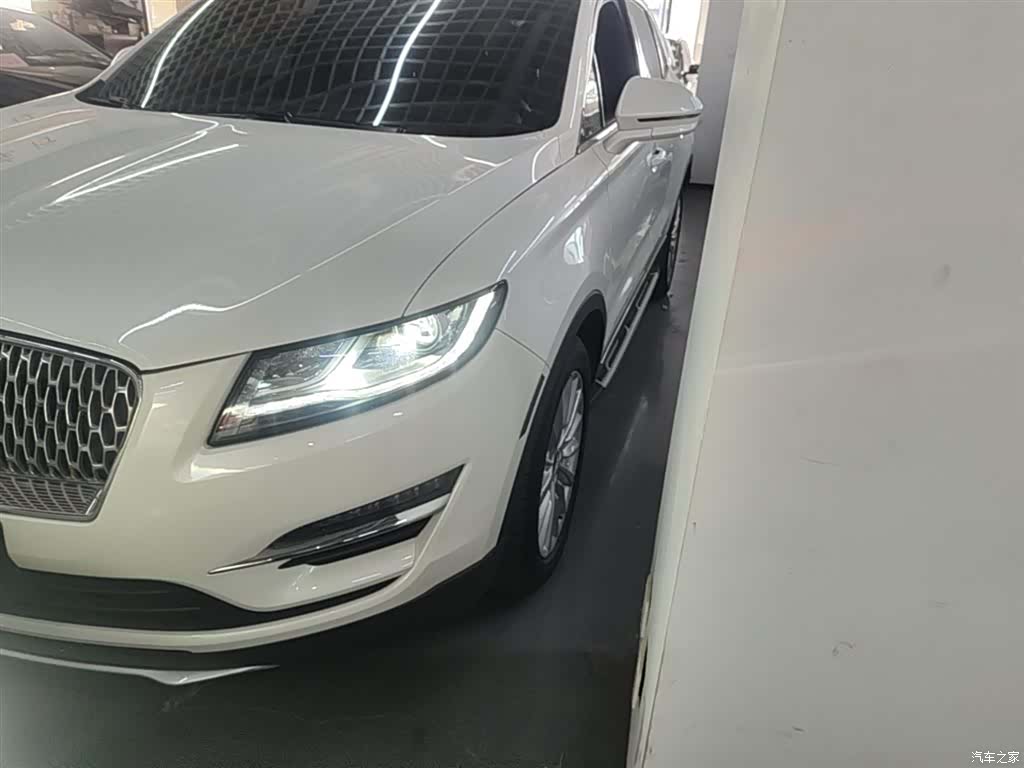 Lincoln MKC, 2020 24