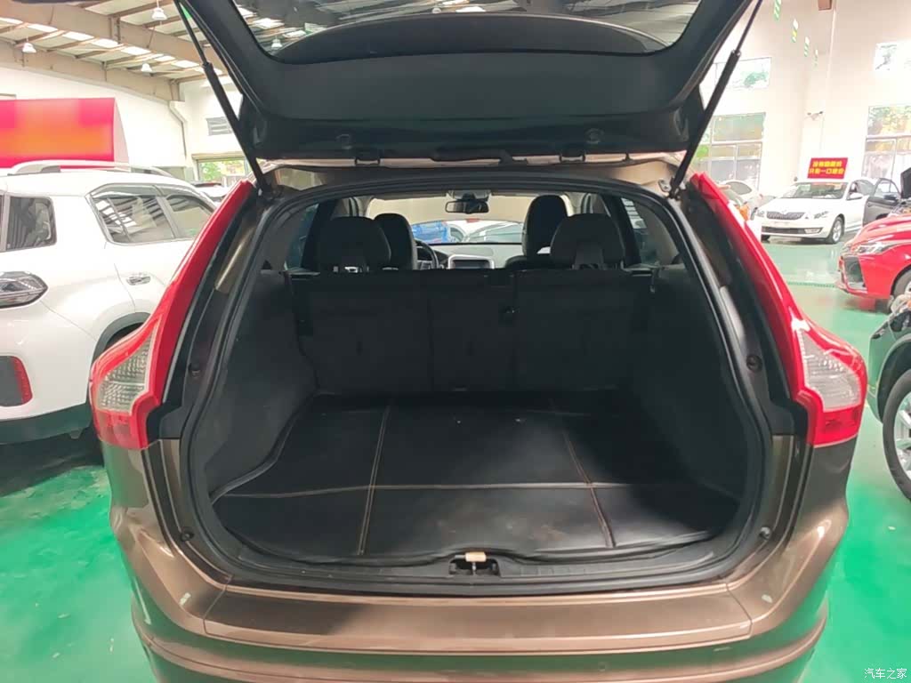 Volvo XC60, 2015 19