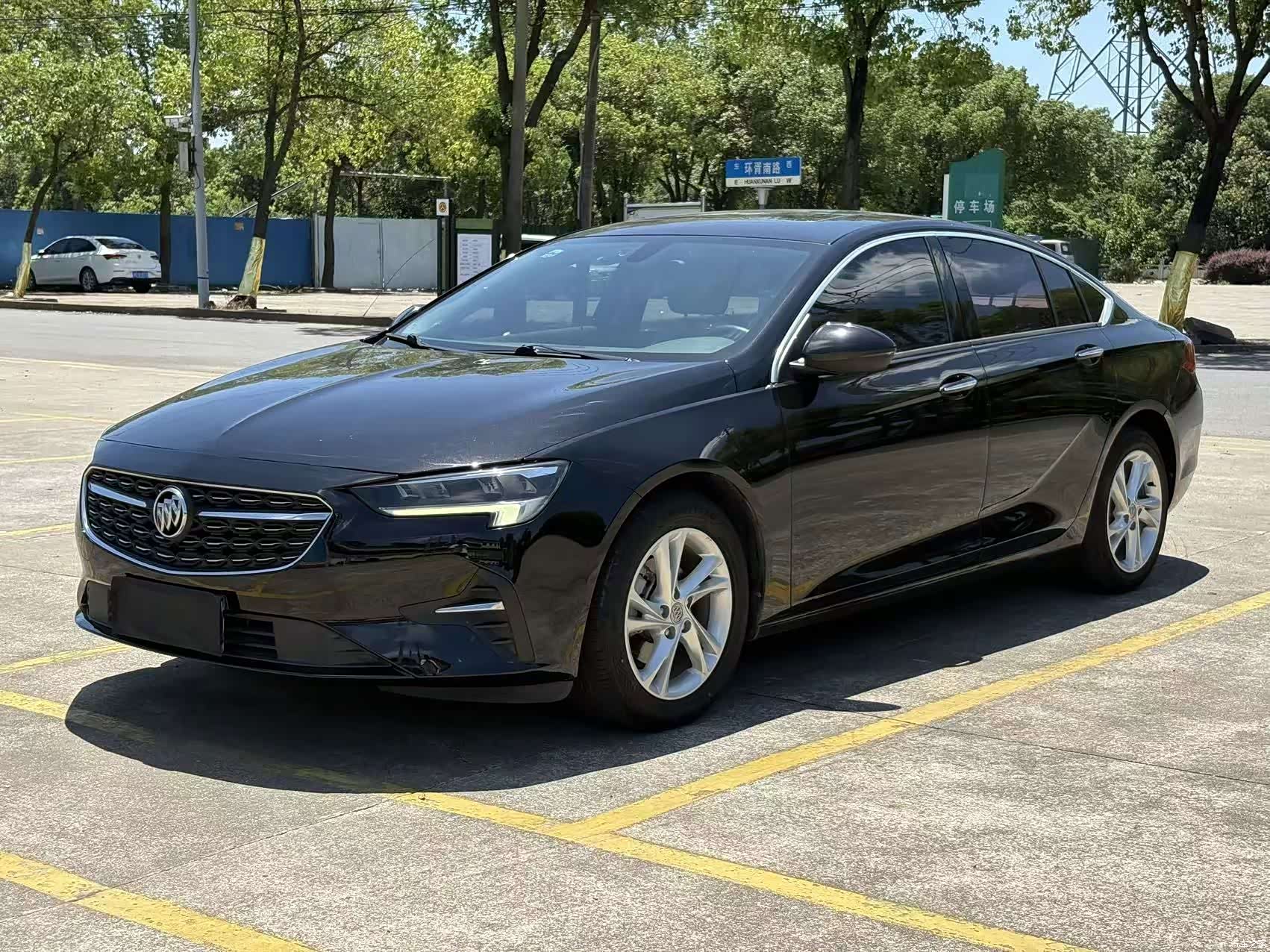 Buick Regal, 2021 1