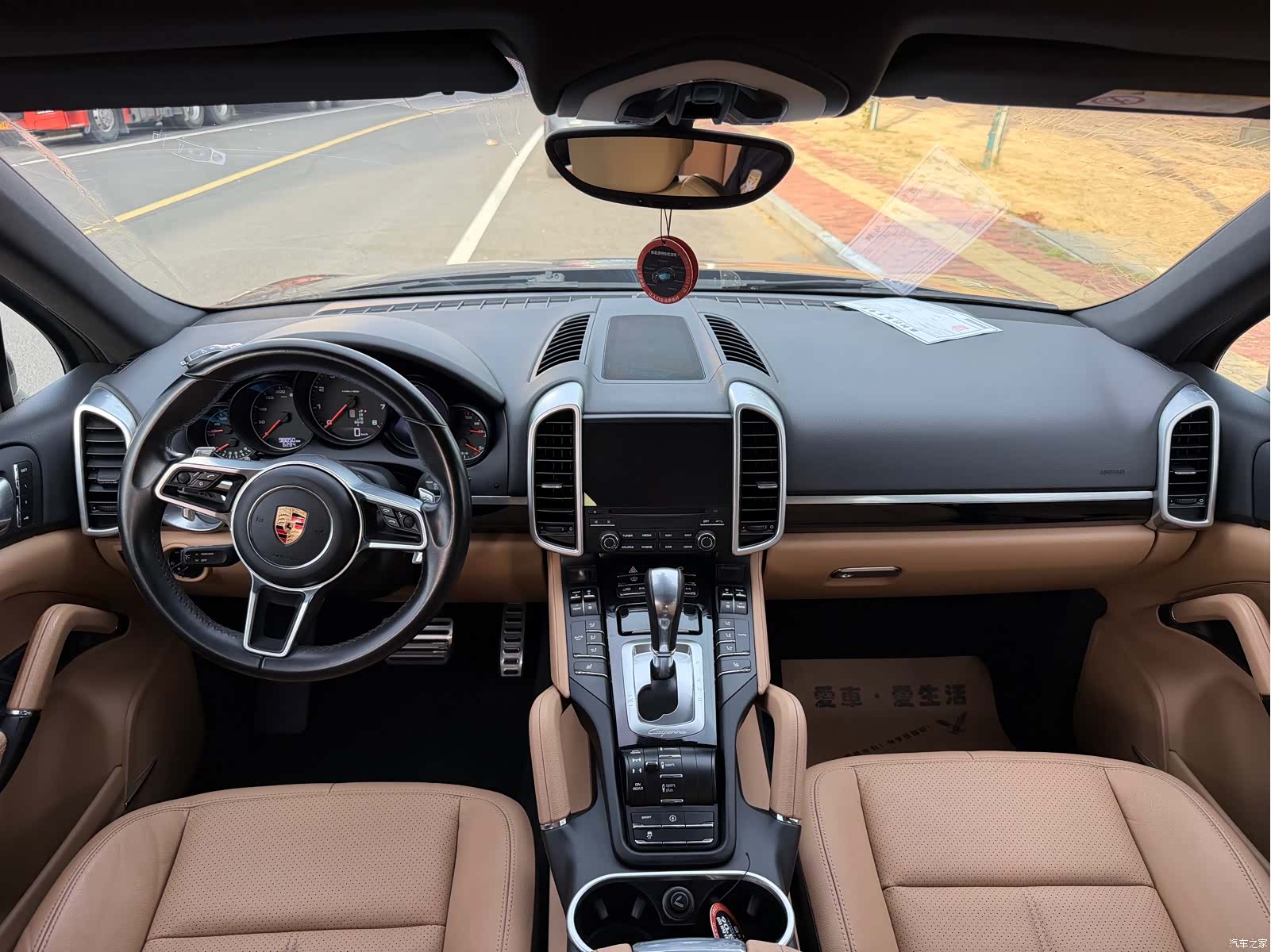 Porsche Cayenne, 2017 12