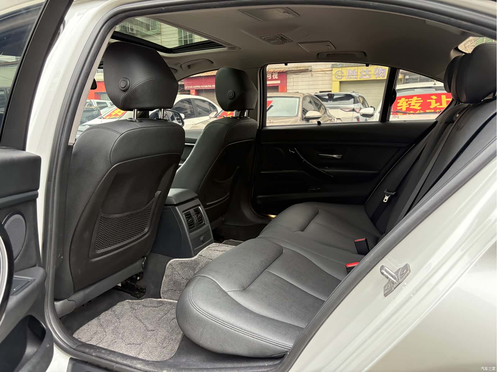 BMW 3 Series, 2016 все фото