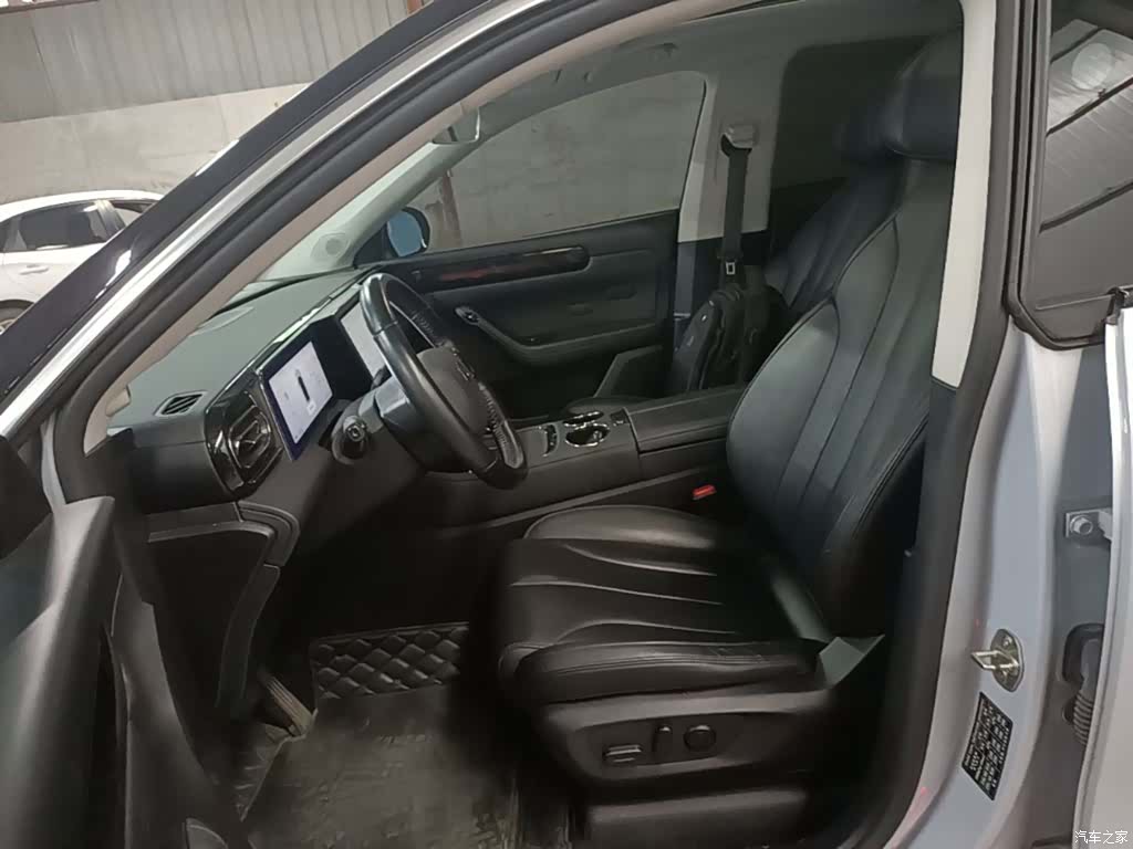 Leapmotor C11, 2022 15