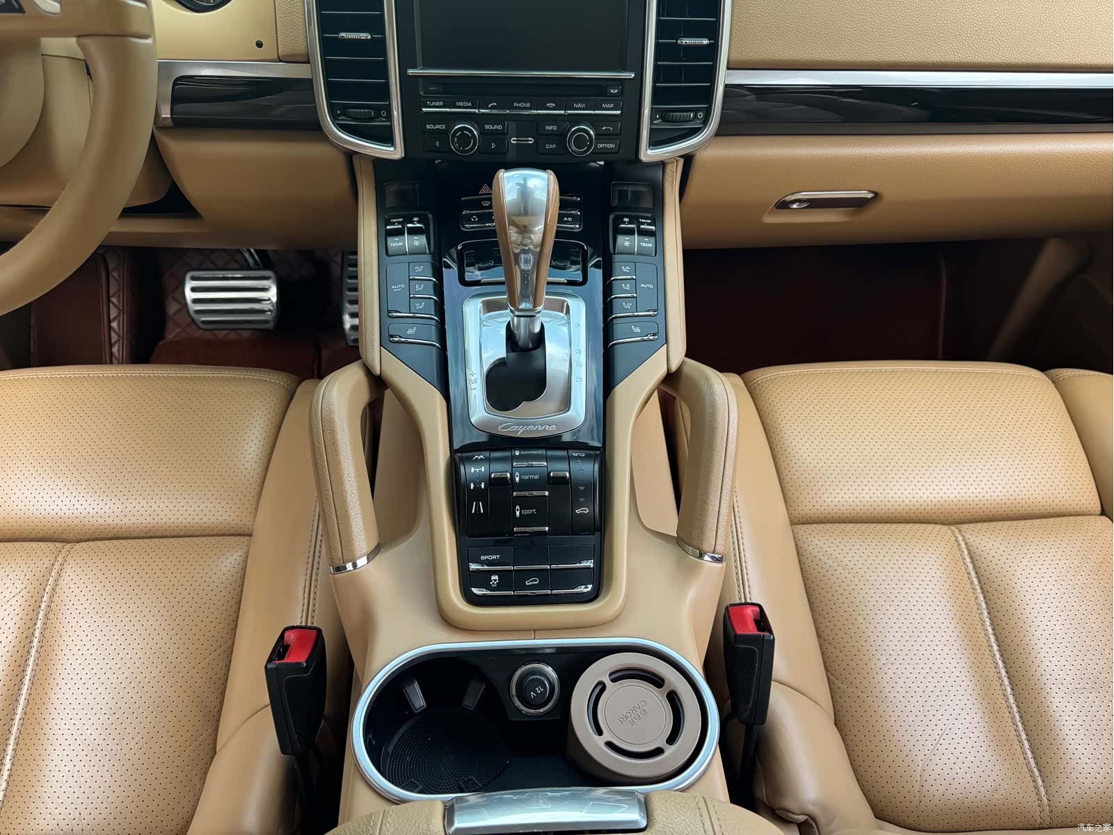 Porsche Cayenne, 2012 все фото