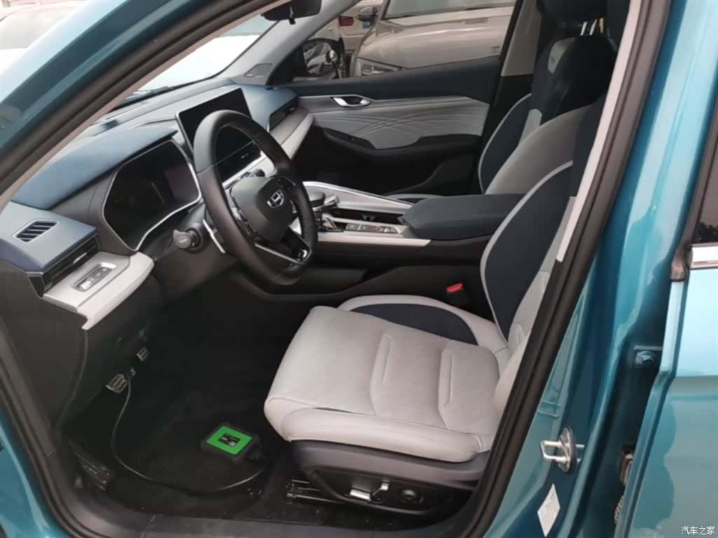 Geely Preface, 2021 15
