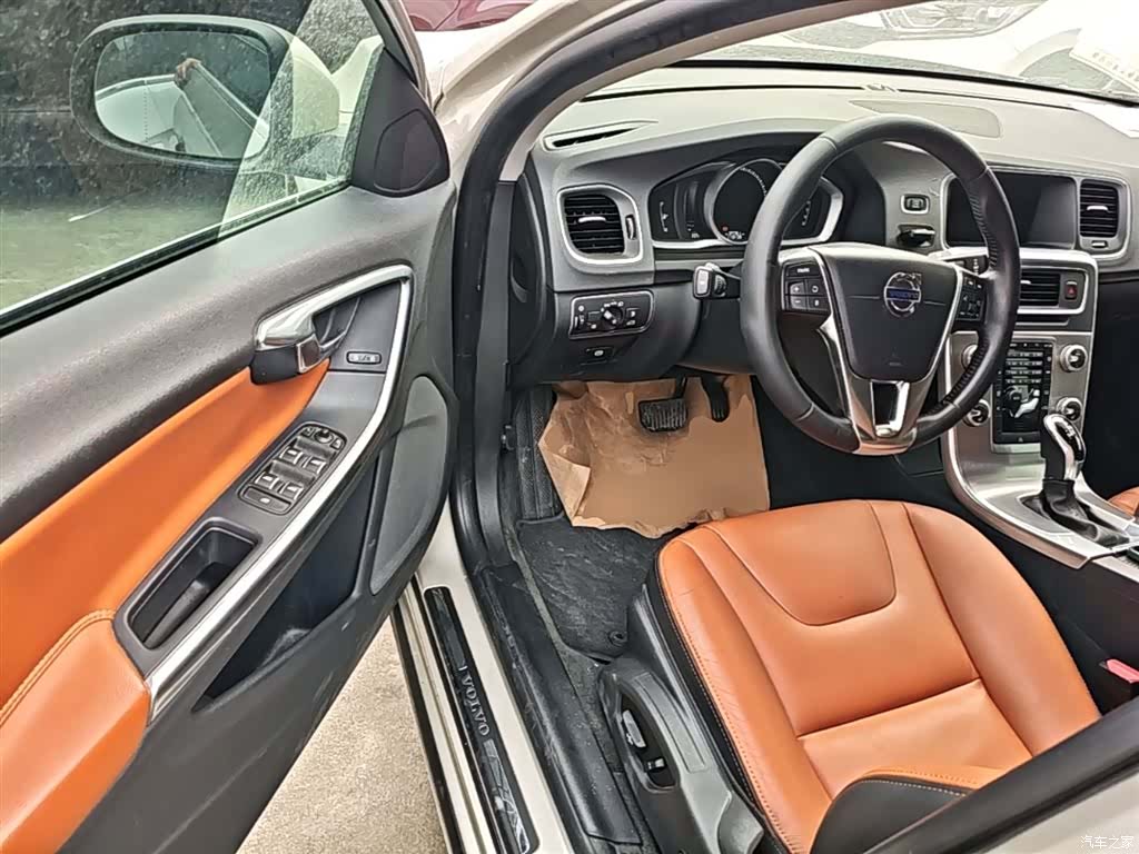 Volvo S60, 2018 16