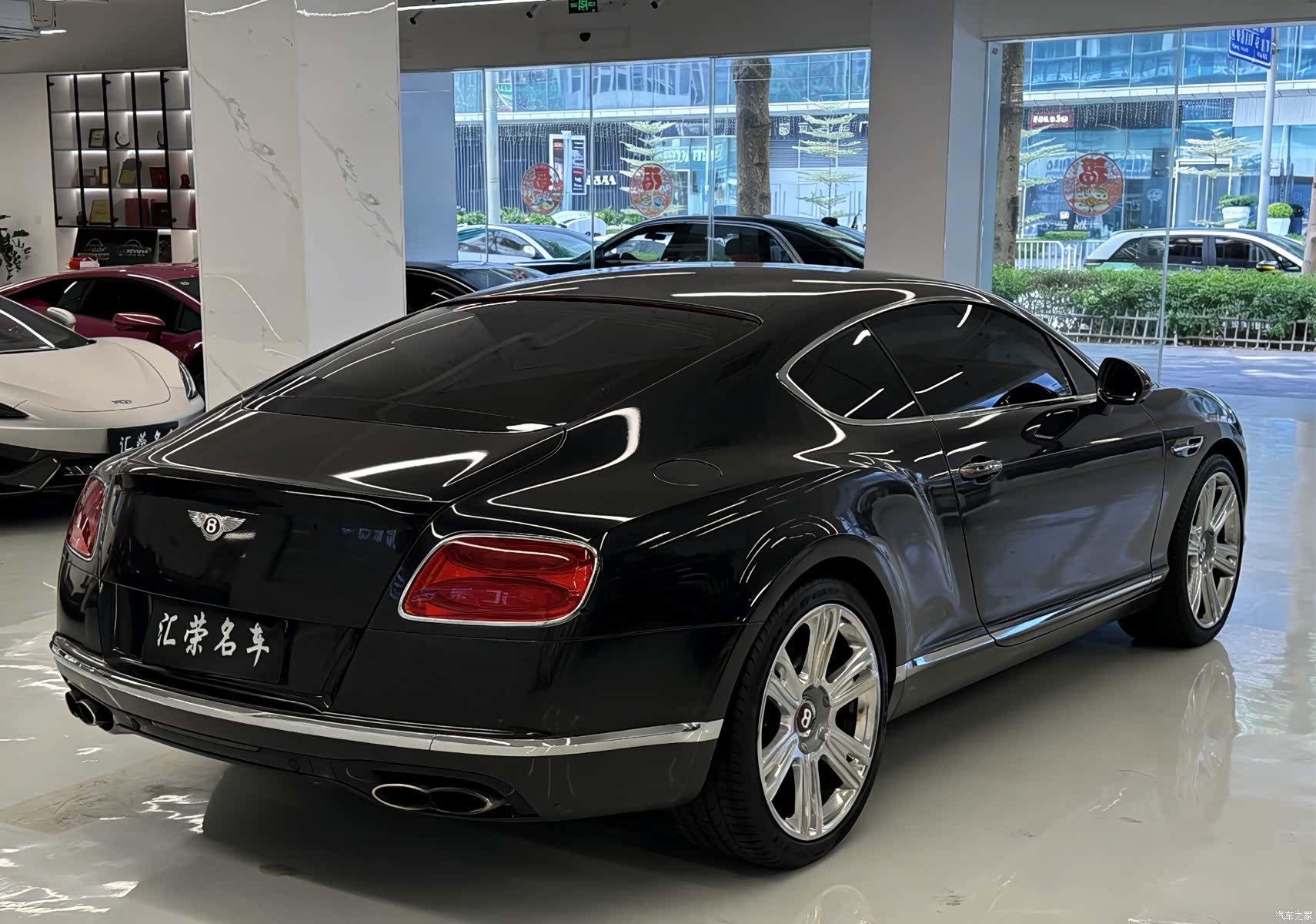 Bentley Continental GT, 2017 11