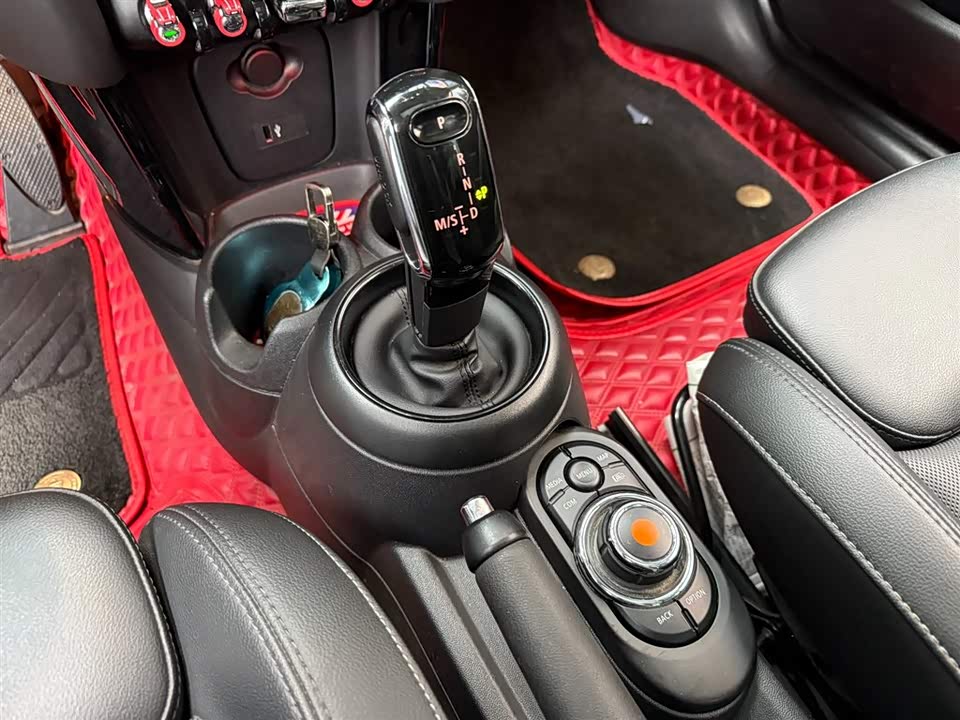 MINI MINI