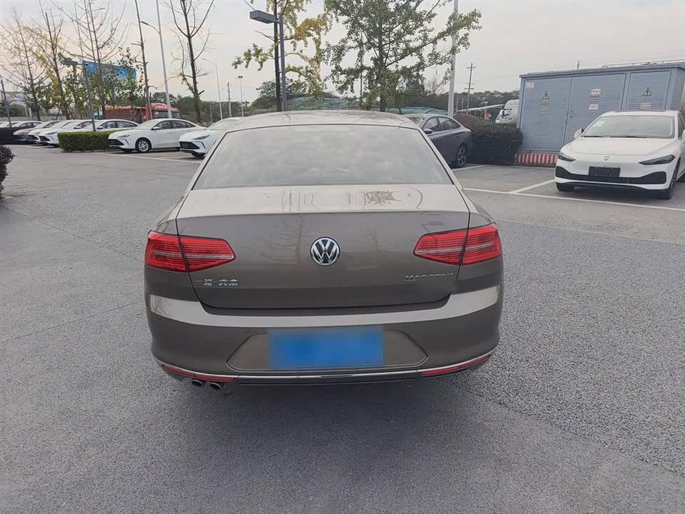 Volkswagen Magotan