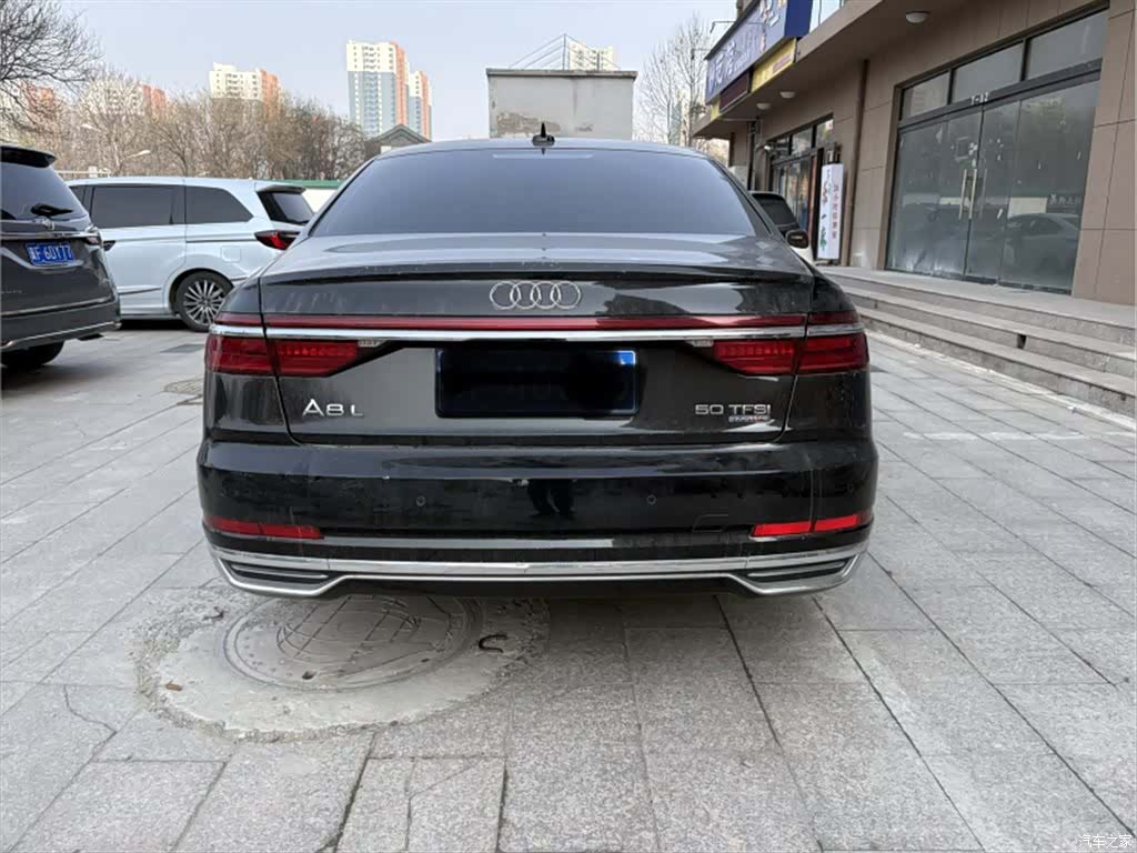 Audi A8L, 2021 9