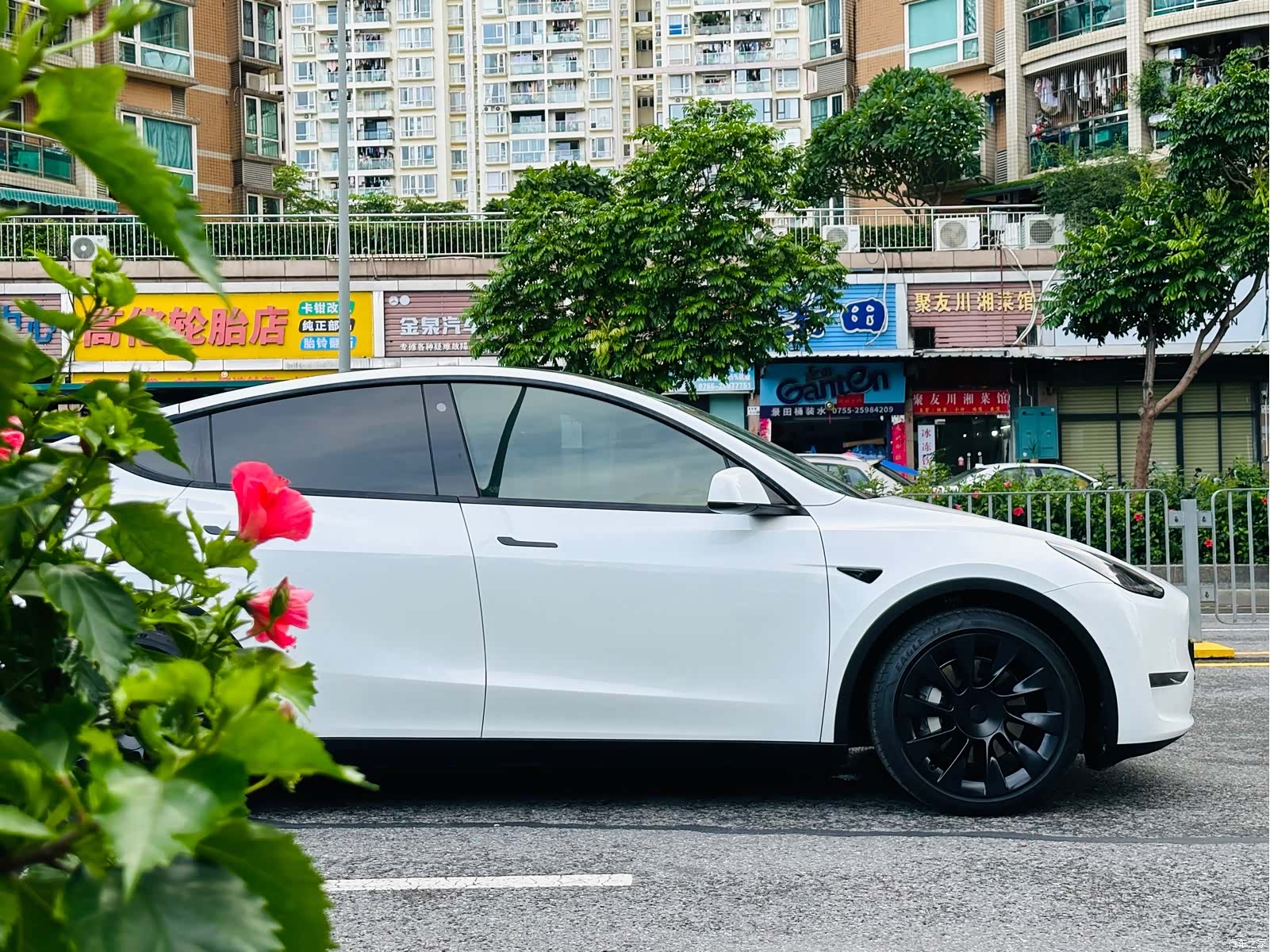 Tesla Model Y, 2021 4