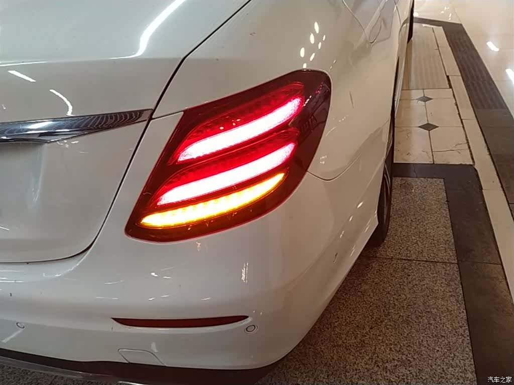 Mercedes-Benz E-Class, 2019 8
