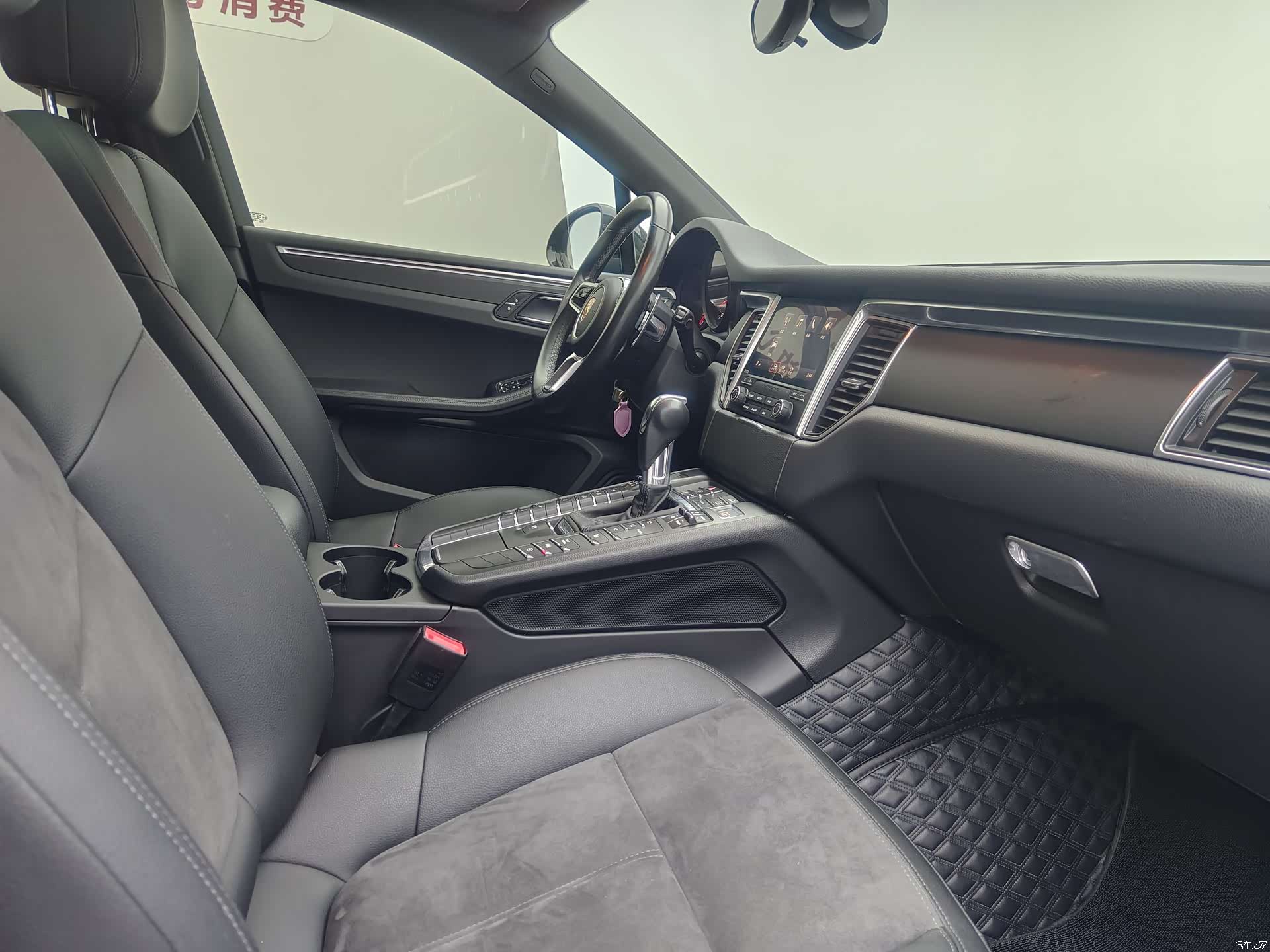 Porsche Macan, 2018 13