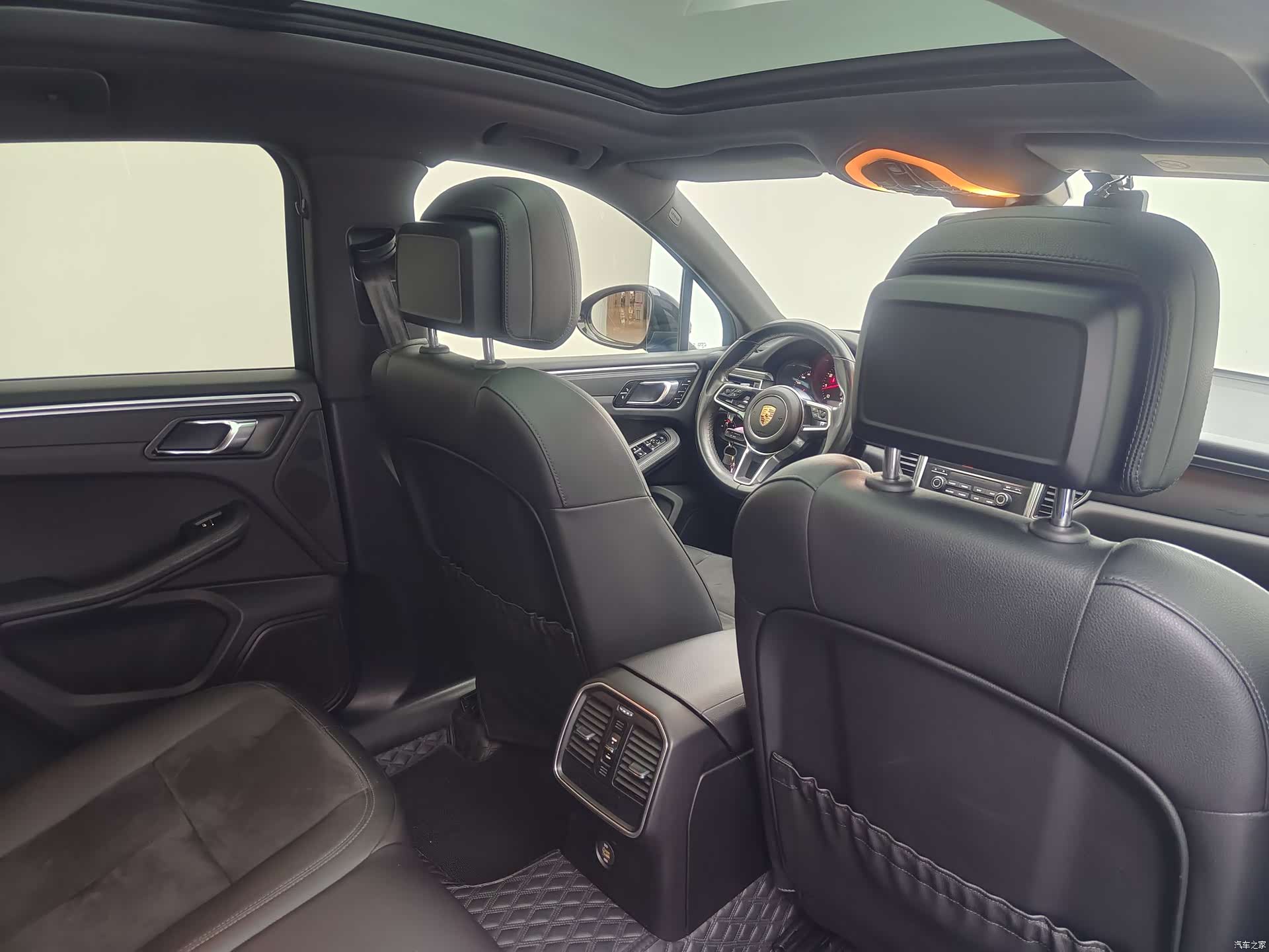 Porsche Macan, 2018 11