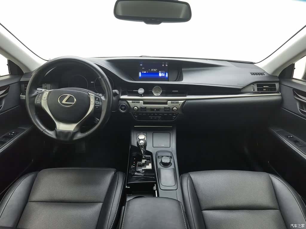 Lexus ES, 2014 все фото