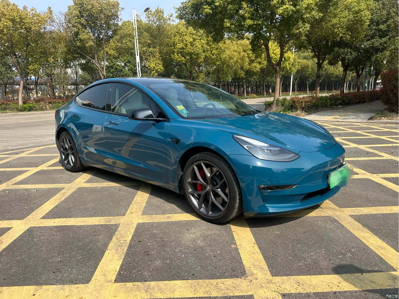 Tesla Model 3, 2022 3
