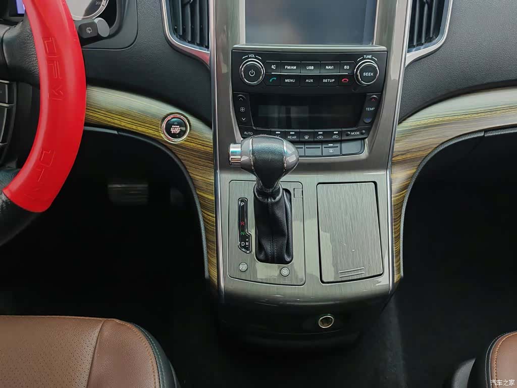 DongFeng CM7, 2017 13