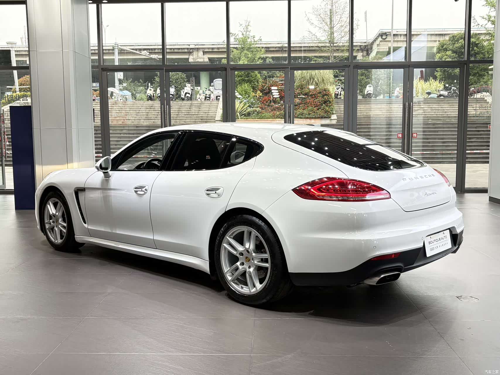 Porsche Panamera, 2016 4