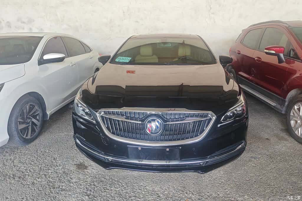Buick LaCrosse, 2018 2