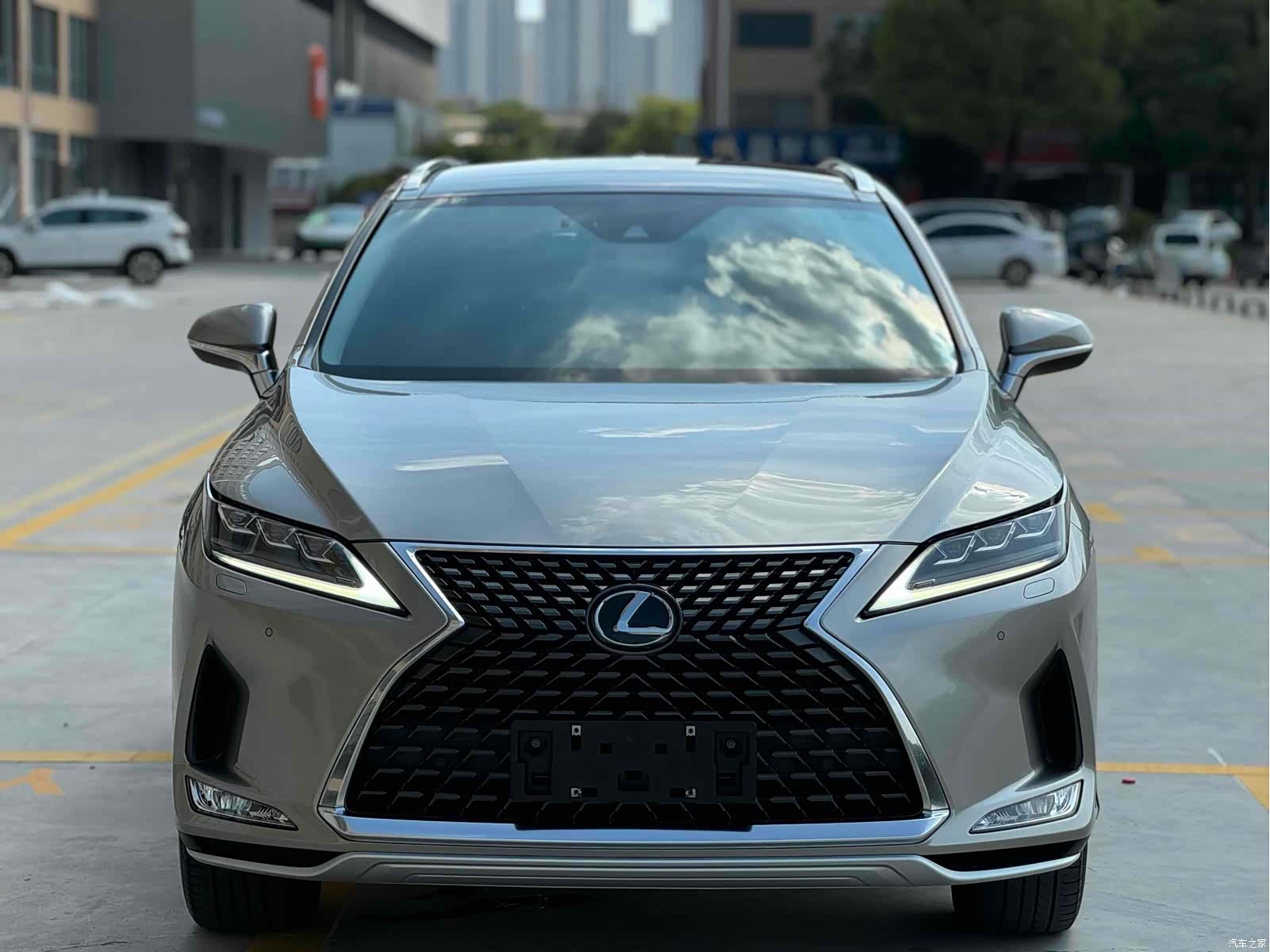 Lexus RX, 2023 2