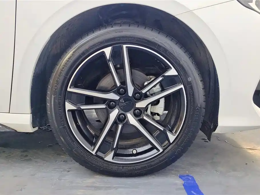 Geely Binrui Geely Binrui