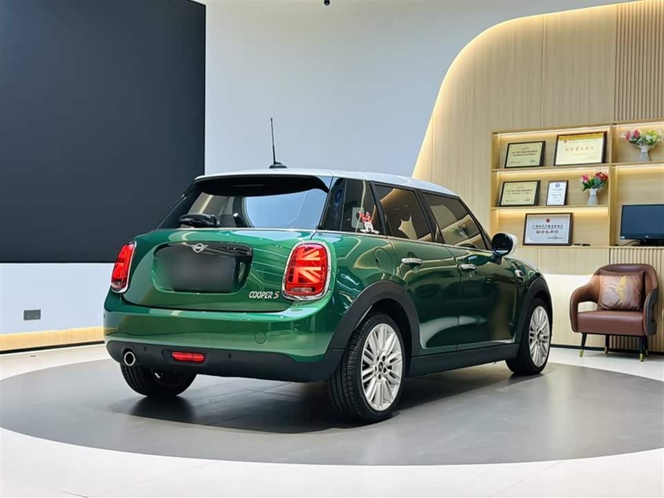 MINI MINI