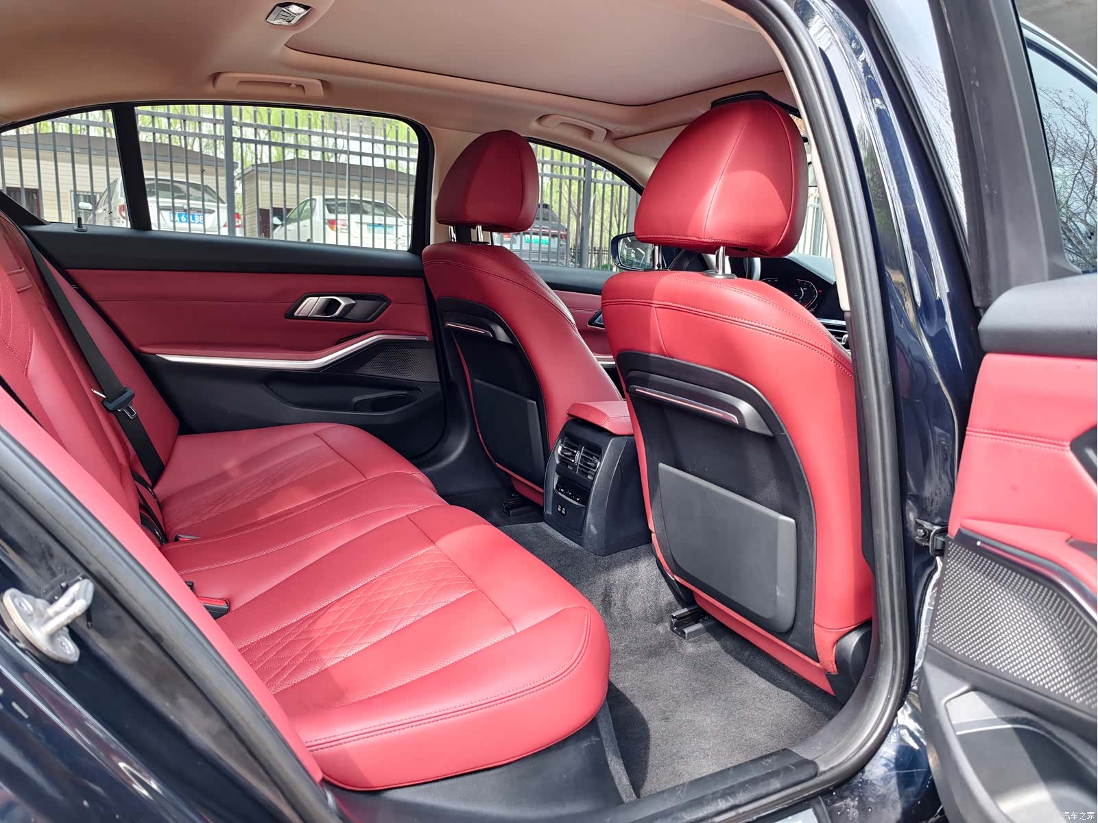 BMW 3 Series, 2022 12