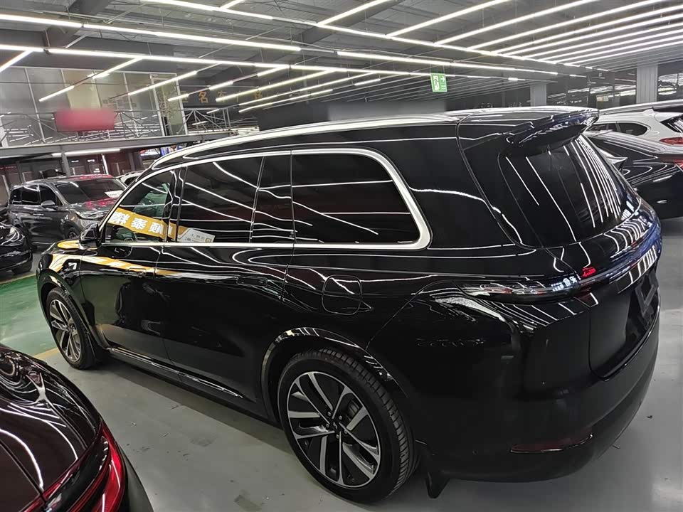 Li Auto Ideal L9