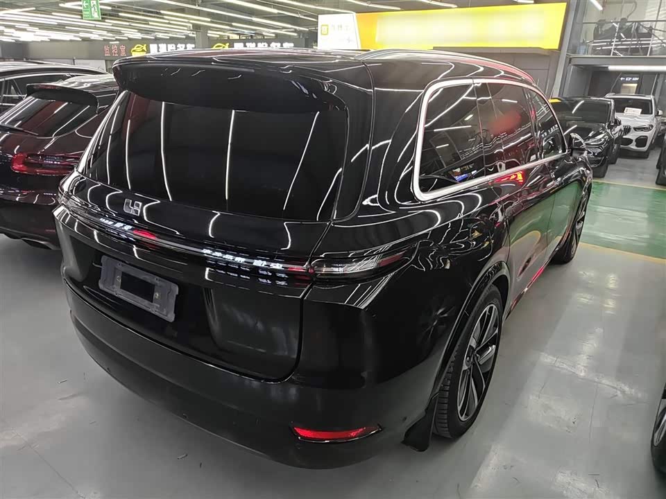 Li Auto Ideal L9