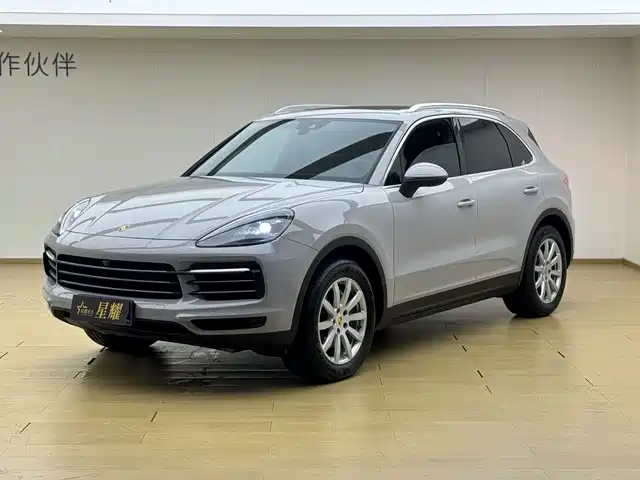 Porsche Cayenne 2018 — купить из Китая под заказ