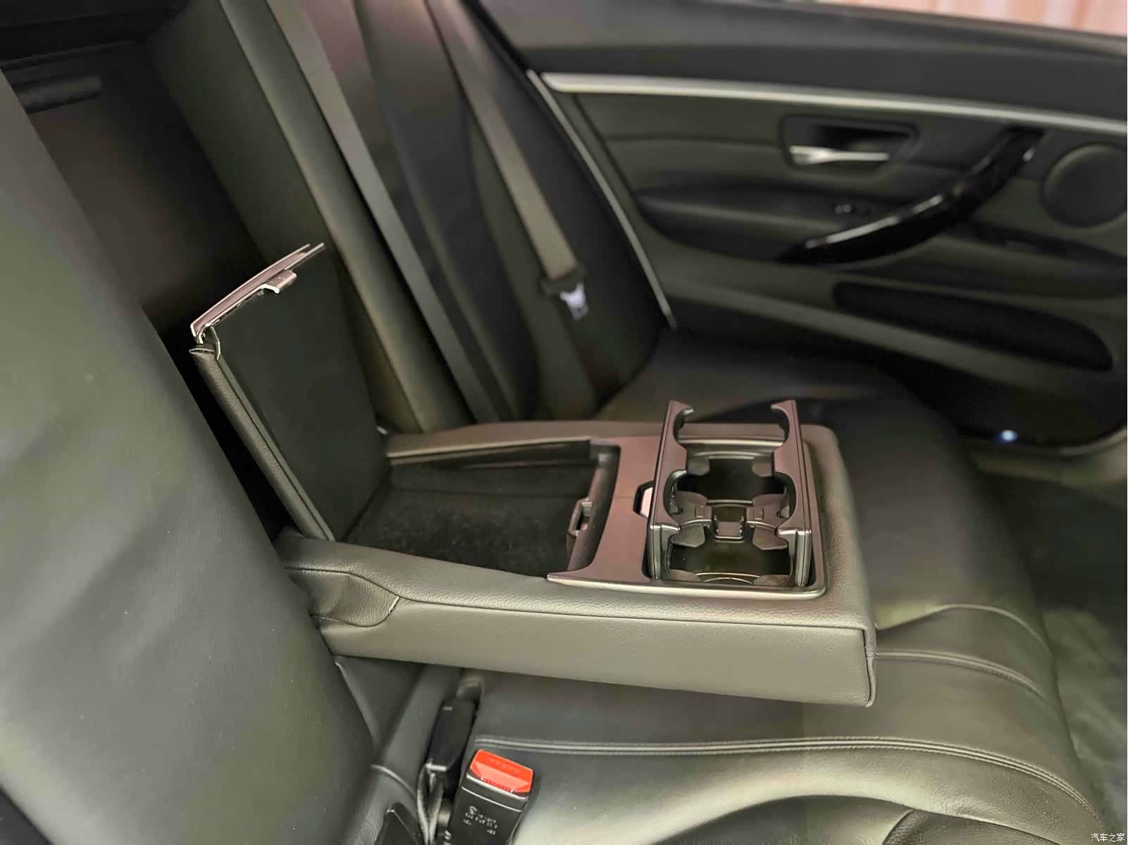 BMW 3 Series, 2019 29