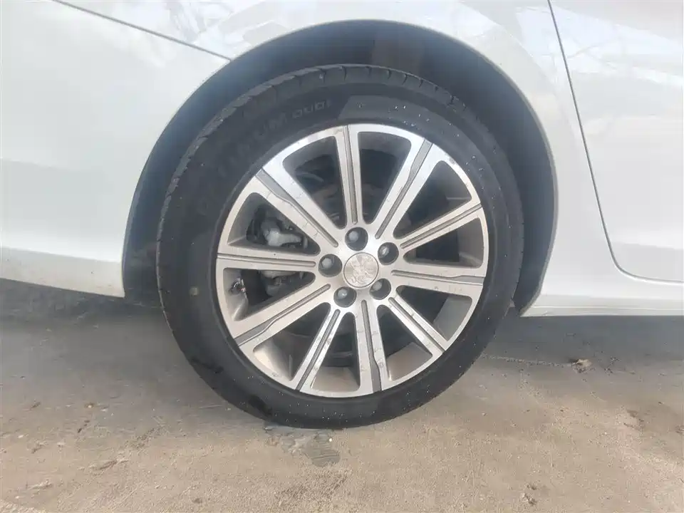 Peugeot 408 Peugeot 408