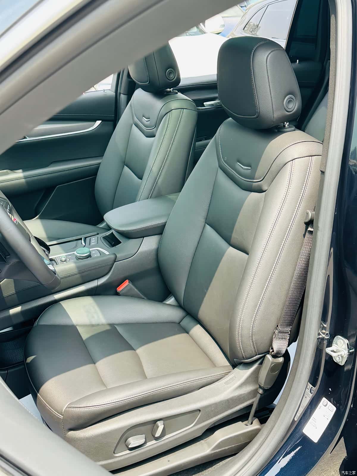 Cadillac XT6, 2024 16