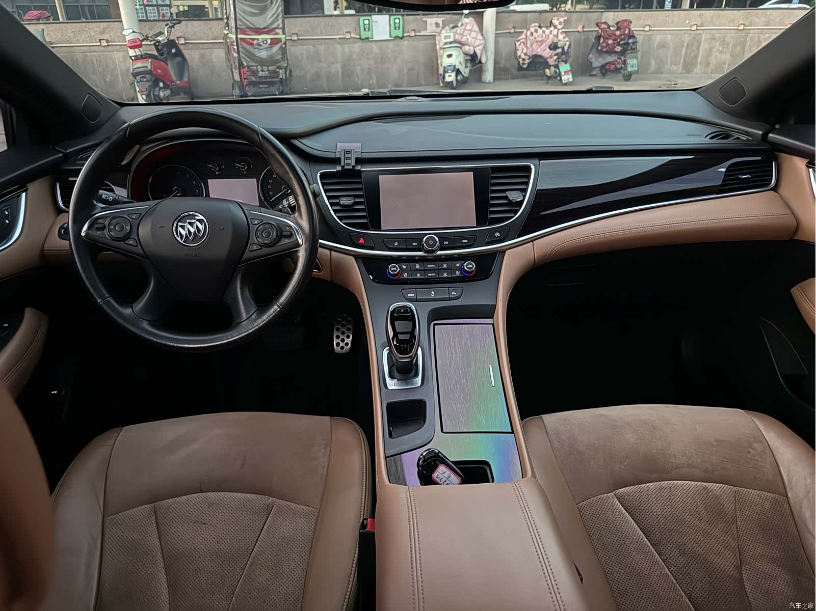 Buick LaCrosse, 2016 10