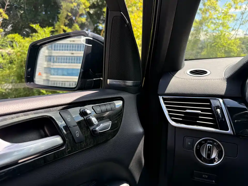 Mercedes-Benz GLS Mercedes-Benz GLS