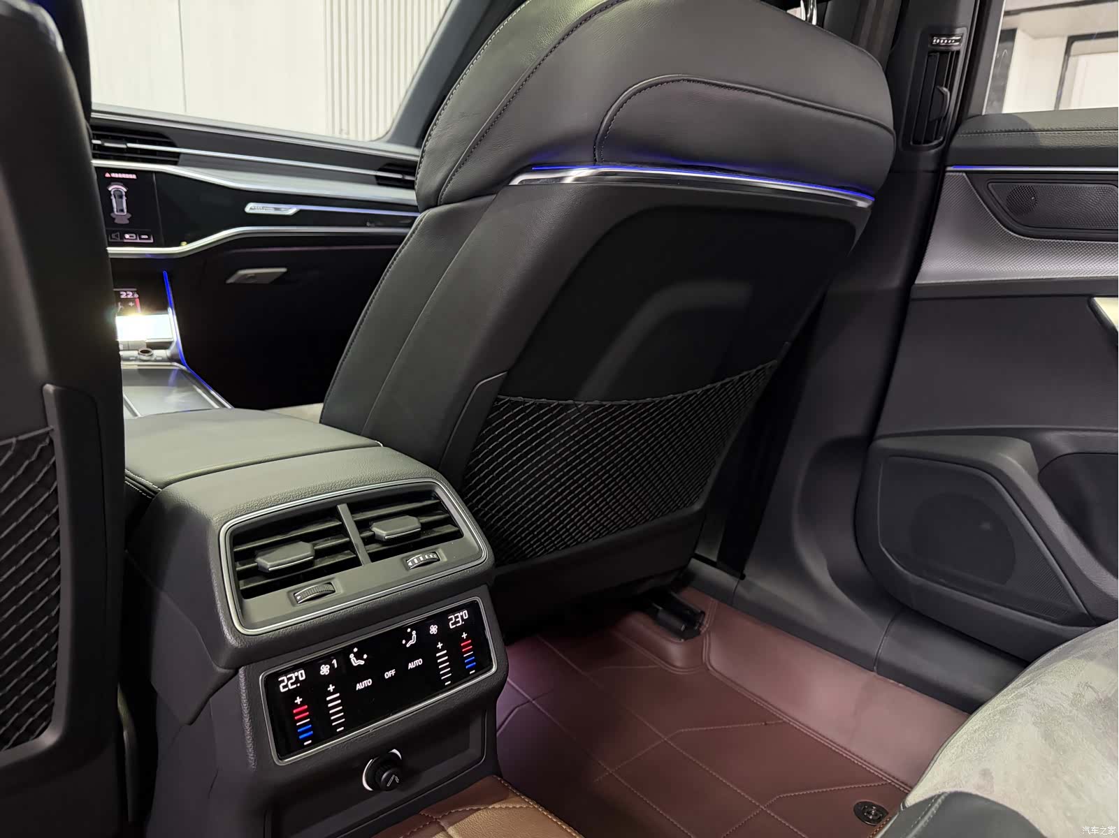 Audi A6L, 2022 15