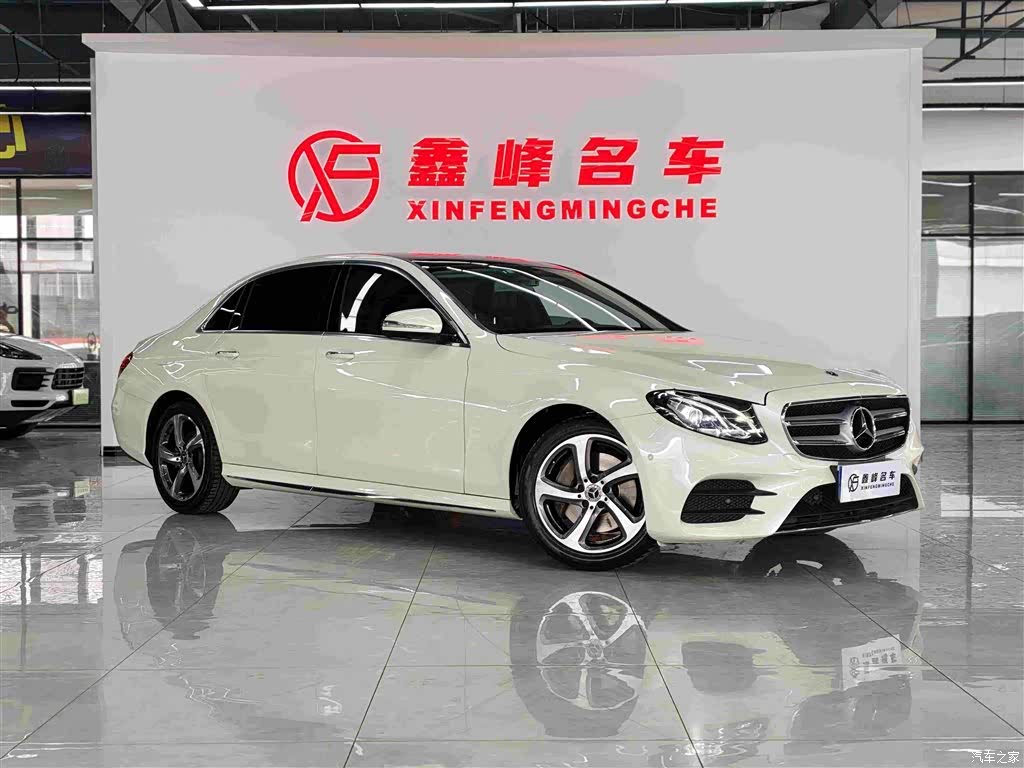 Mercedes-Benz E-Class, 2020 3