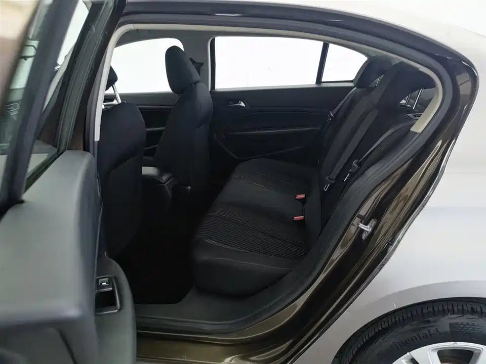 Peugeot 408 Peugeot 408