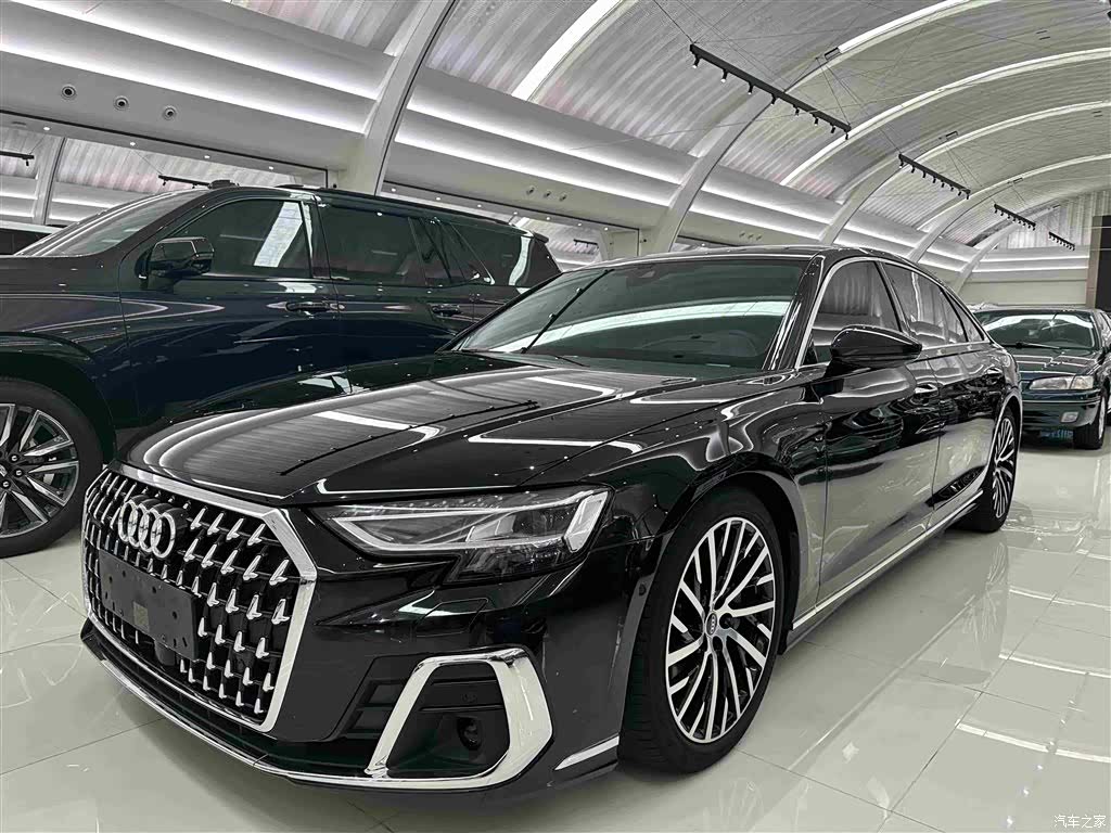 Audi A8L, 2024 1