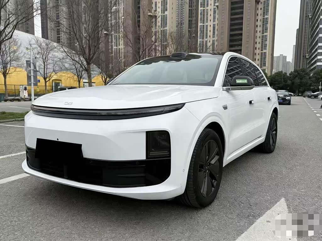 Li Auto L6